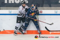 Markus Lillich (Thomas Sabo Ice Tigers) und Blake Parlett (EHC Red Bull Muenchen) in der Hauptrundenbegegnung der Deutschen Eishockey Liga zwischen dem EHC Red Bull München und den Thomas Sabo Ice tigers am 29.09.2019.