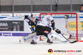 Anthony Rech (Schwenninger Wild Wings) beim Penalty Shootout gegen Kevin Reich (Torwart, EHC Red Bull Muenchen) in der Hauptrundenbegegnung der Deutschen Eishockey Liga zwischen dem EHC Red Bull München und den Schwenninger Wild Wings am 04.01.2019.