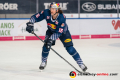 Konrad Abeltshauser (EHC Red Bull Muenchen) in der Hauptrundenbegegnung der Deutschen Eishockey Liga zwischen dem EHC Red Bull München und den Schwenninger Wild Wings am 22.11.2019.
