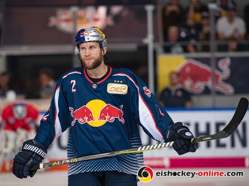 Andrew Bodnarchuk (EHC Red Bull Muenchen) beim Warumup in der Hauptrundenbegegnung der Deutschen Eishockey Liga zwischen dem EHC Red Bull München und den Straubing Tigers am 16.09.2018.