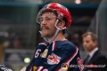 Konrad Abeltshauser (EHC Red Bull Muenchen) mit dem neuen Topscorer-Helm in der Hauptrundenbegegnung der Deutschen Eishockey Liga zwischen dem EHC Red Bull München und den Straubing Tigers am 16.09.2018.