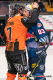 Dominik Bittner (Grizzlys Wolfsburg) und Maximilian Kastner (EHC Red Bull Muenchen) beim Shakehands nach der Hauptrundenbegegnung der Deutschen Eishockey Liga zwischen dem EHC Red Bull München und den Grizzlys Wolfsburg am 05.01.2020.