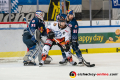 Danny aus den Birken (Torwart, EHC Red Bull Muenchen) und Yannic Seidenberg (EHC Red Bull Muenchen) verteidigen gegen Sebastian Furchner (Grizzlys Wolfsburg) in der Hauptrundenbegegnung der Deutschen Eishockey Liga zwischen dem EHC Red Bull München und den Grizzlys Wolfsburg am 11.10.2019.