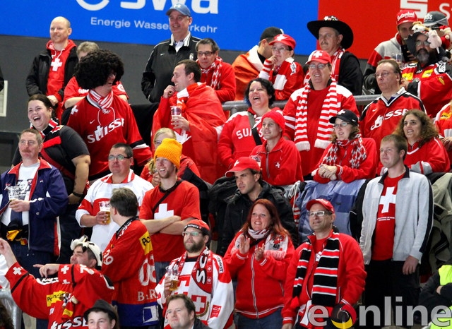 fans_DC15_012