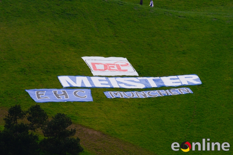 160425_Meisterfeier__HEI4636-E-Online