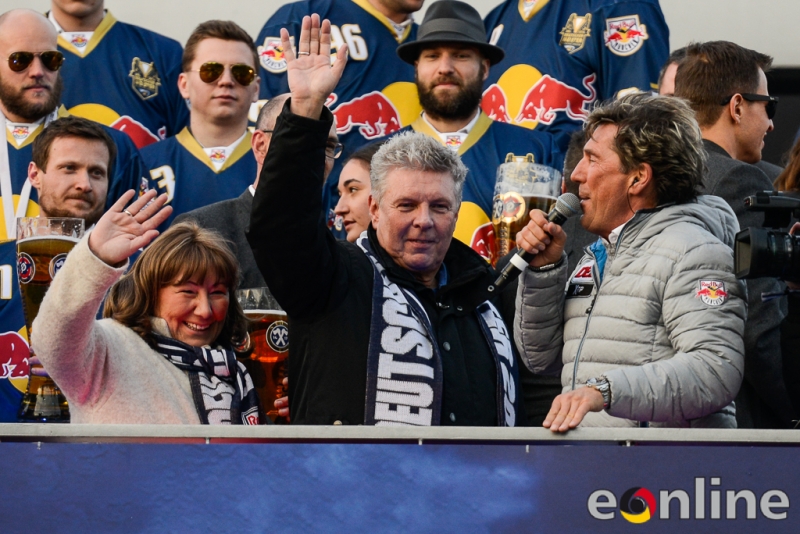 160425_Meisterfeier__HEI4835-E-Online