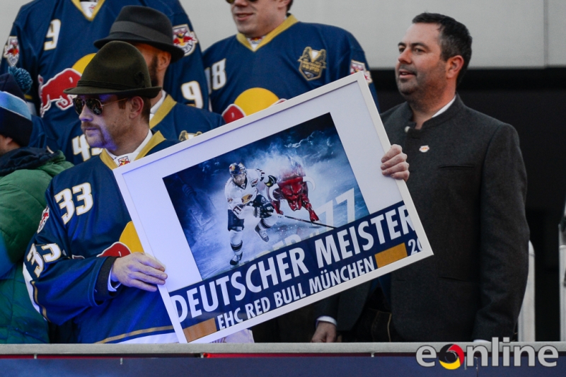 160425_Meisterfeier__HEI5072-E-Online