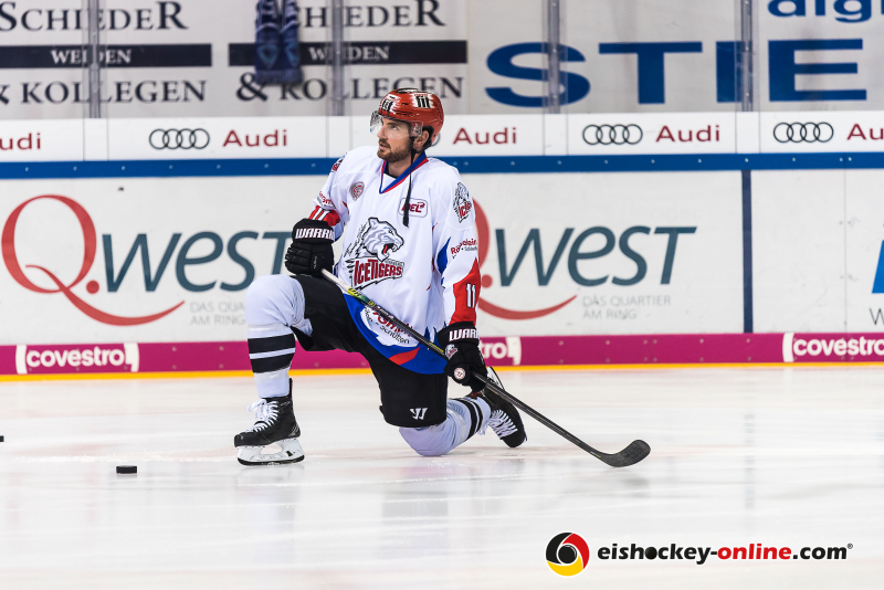 BE7_3074