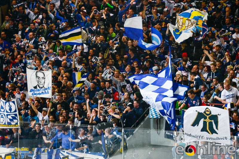 160419_Wolfsburg_HEI4478-E-Online