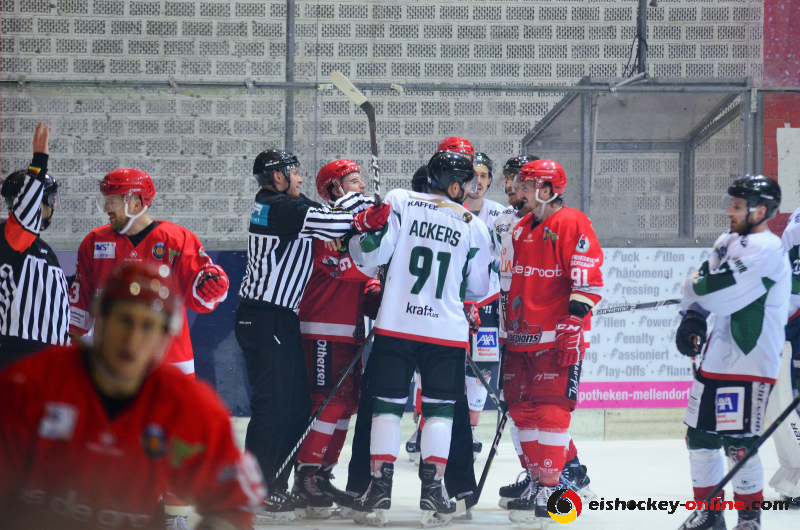 D70_8905 (2)