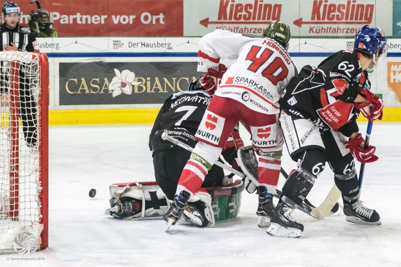 HC Innsbruck vs HCB Südtirol_32
