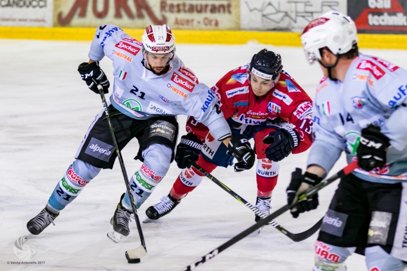 HC Neumarkt vs Rittner Buam_54