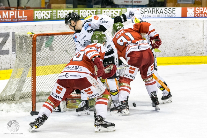 HCB Südtirol vs Dornbirn Bulldogs_Q4_64