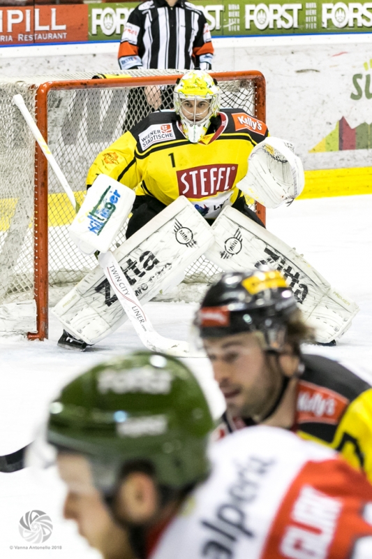 HCB Südtirol vs Vienna Capitals_54