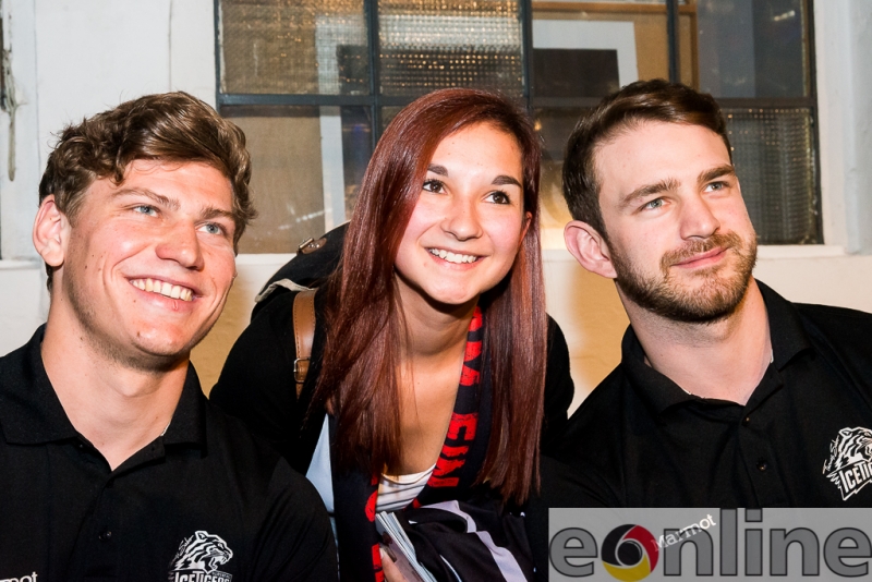 DSC_2336-60